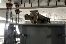 都内某現場耐震装置更新工事